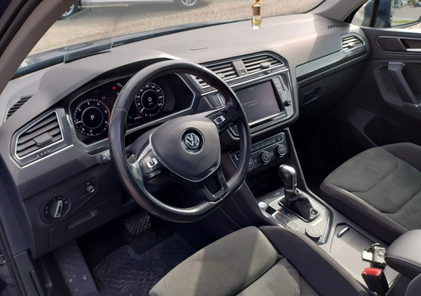 Volkswagen Tiguan cena 92000 przebieg: 147430, rok produkcji 2016 z Olesno małe 154